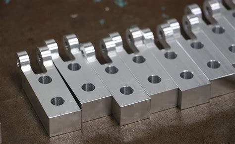 precision cnc machining kansas city mo|momentum manufacturing georgetown ma.